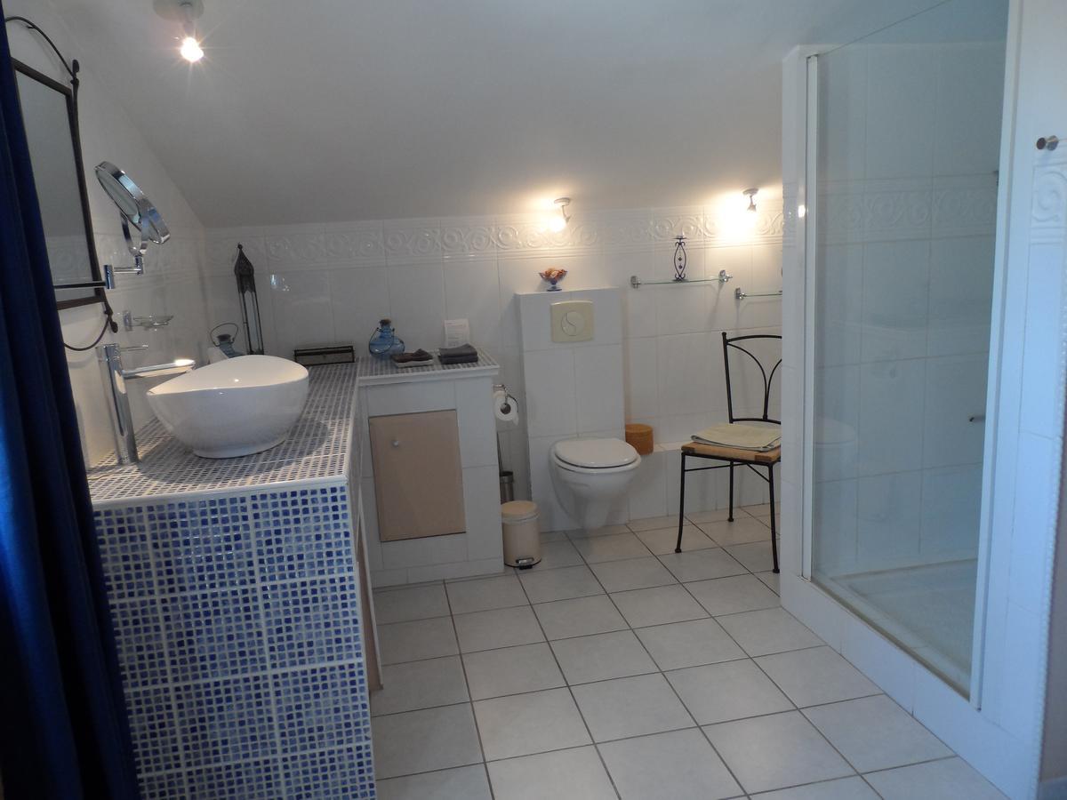 Chambres D'Hotes La Colombiere Colombiers  Ngoại thất bức ảnh
