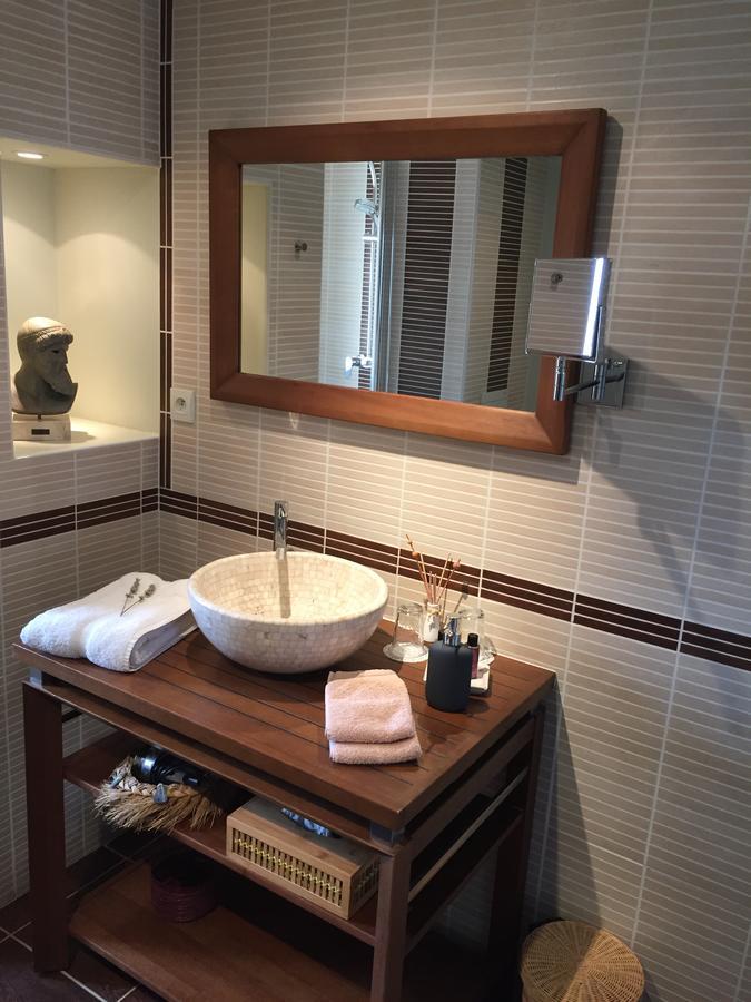 Chambres D'Hotes La Colombiere Colombiers  Ngoại thất bức ảnh